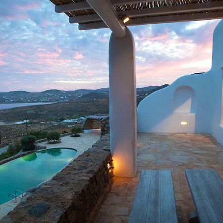 3 Bedroom Cycladic Villa Lia カラファティス エクステリア 写真