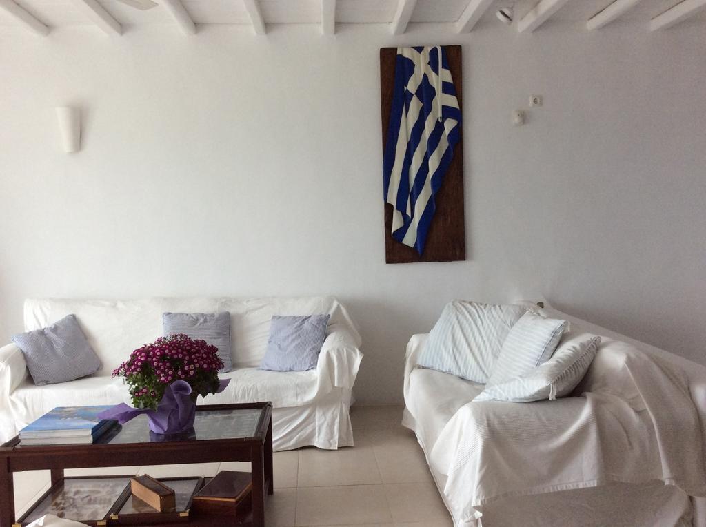 3 Bedroom Cycladic Villa Lia カラファティス エクステリア 写真