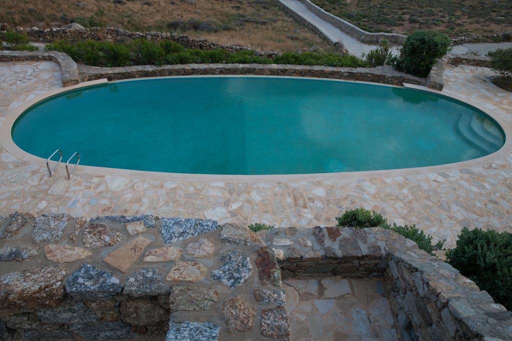 3 Bedroom Cycladic Villa Lia カラファティス エクステリア 写真