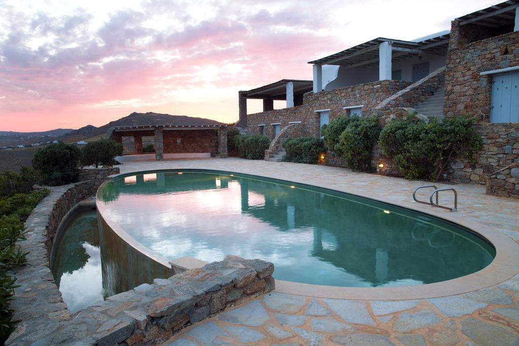 3 Bedroom Cycladic Villa Lia カラファティス エクステリア 写真
